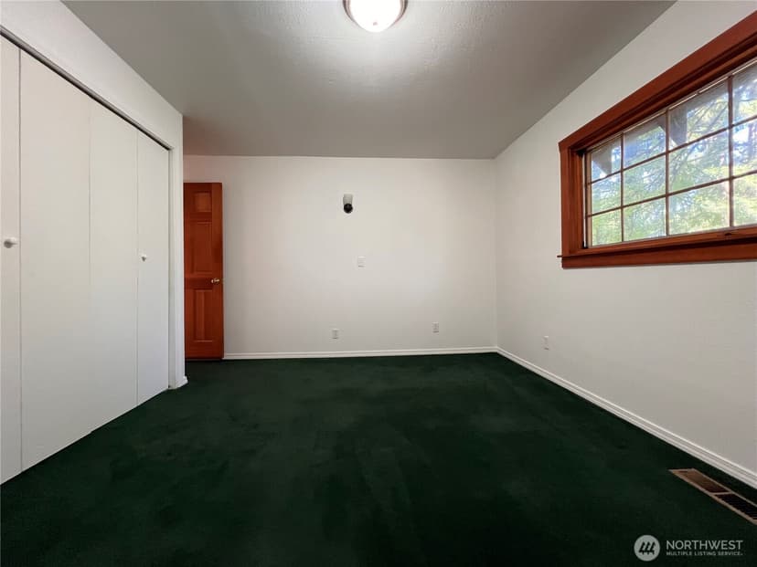 Property photo for 2265 NE 177 Street, Shoreline photo 13