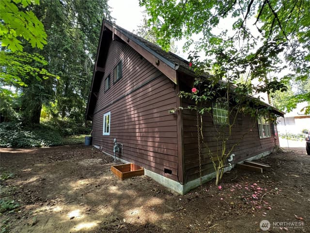 Property photo for 2265 NE 177 Street, Shoreline photo 4