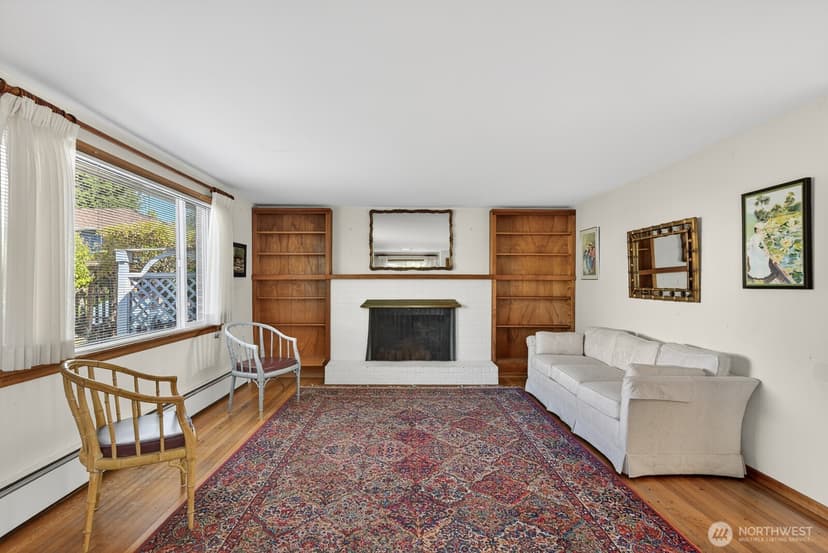 Property photo for 631 Giltner Lane, Edmonds photo 6