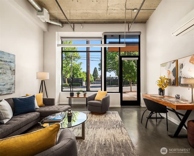 Property photo for 3298 NE 65th Street #103, Seattle photo 4