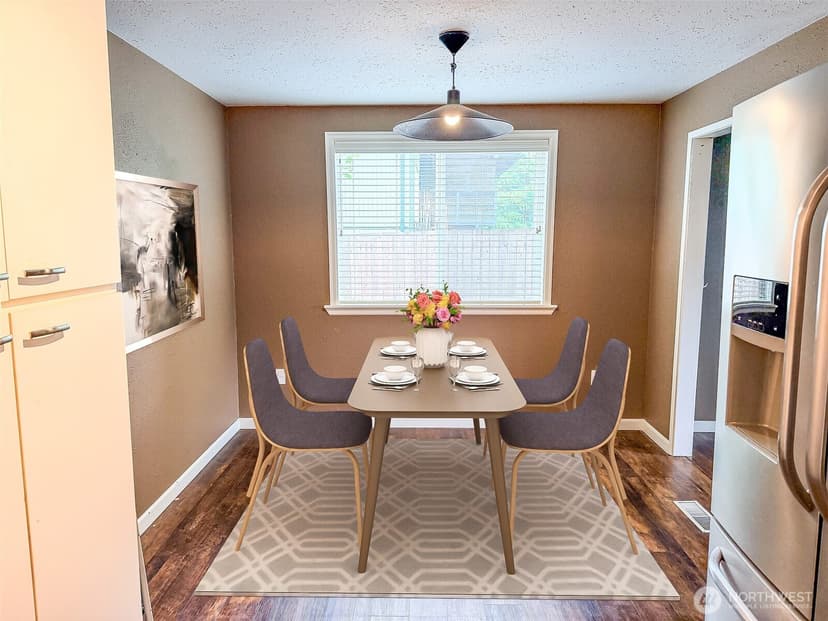 Property photo for 604 23rd Street NW, Puyallup photo 7
