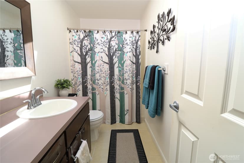Property photo for 604 23rd Street NW, Puyallup photo 10