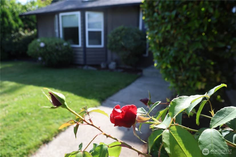 Property photo for 604 23rd Street NW, Puyallup photo 21