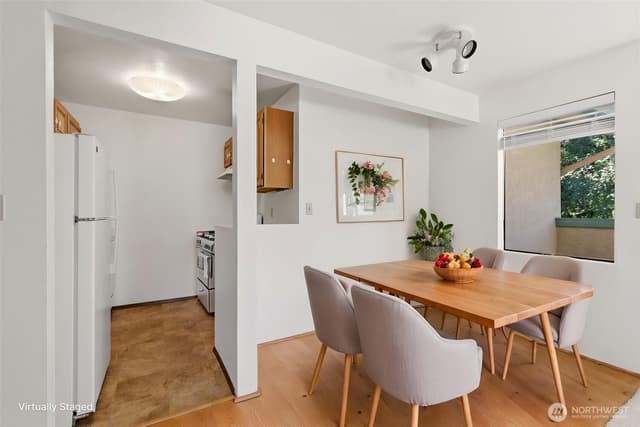 Property photo for 3024 NE 143rd Street #301, Seattle photo 4