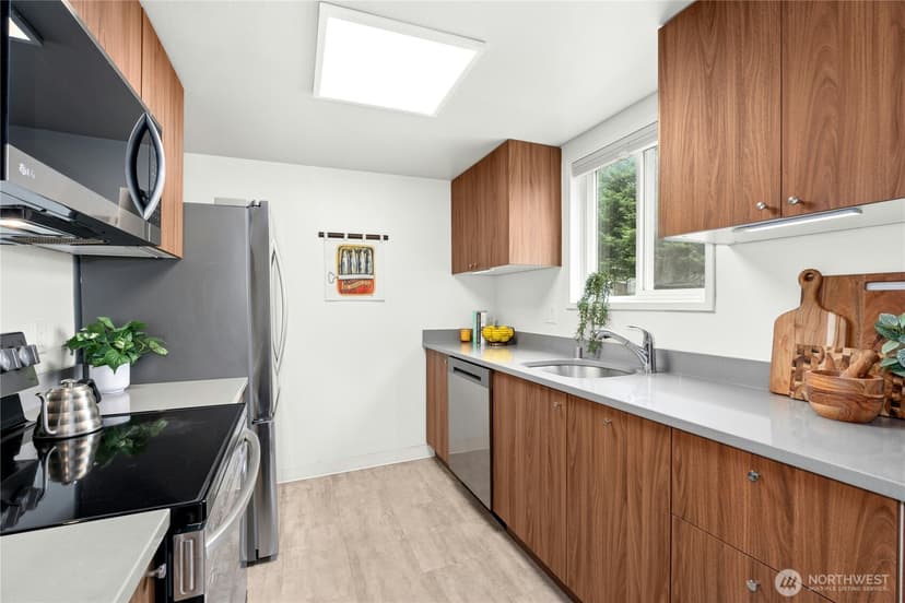 Property photo for 9523 NE 180th Street #A102, Bothell photo 13