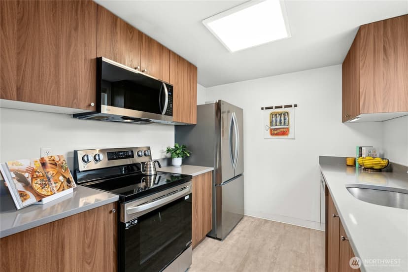 Property photo for 9523 NE 180th Street #A102, Bothell photo 11