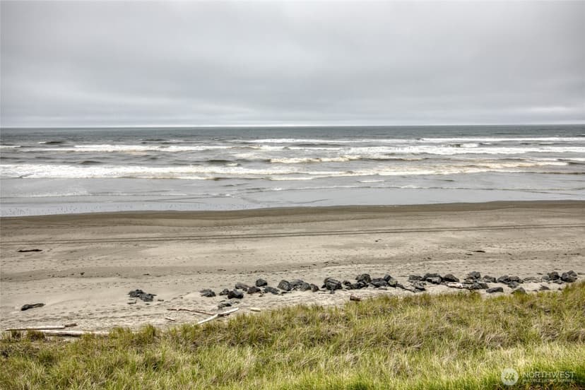 Property photo for 1443 Ocean Shores Boulevard SW #302, Ocean Shores photo 31