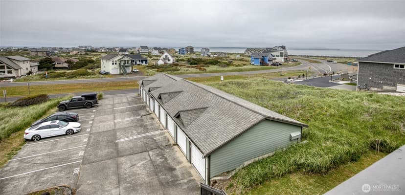 Property photo for 1443 Ocean Shores Boulevard SW #302, Ocean Shores photo 32