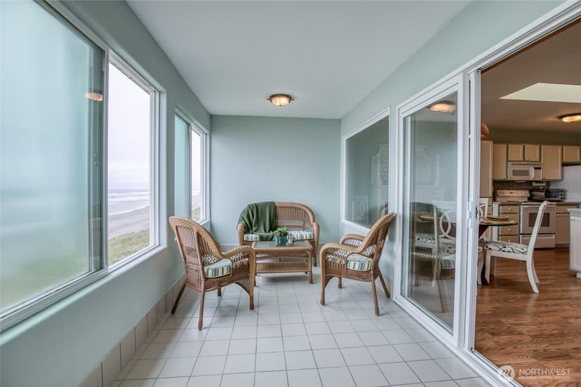 Property photo for 1443 Ocean Shores Boulevard SW #302, Ocean Shores photo 14