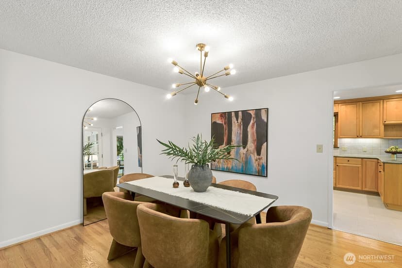 Property photo for 3651 Perkins Lane W, Seattle photo 8