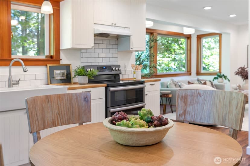 Property photo for 7026 Island Center Road NE, Bainbridge Island photo 9