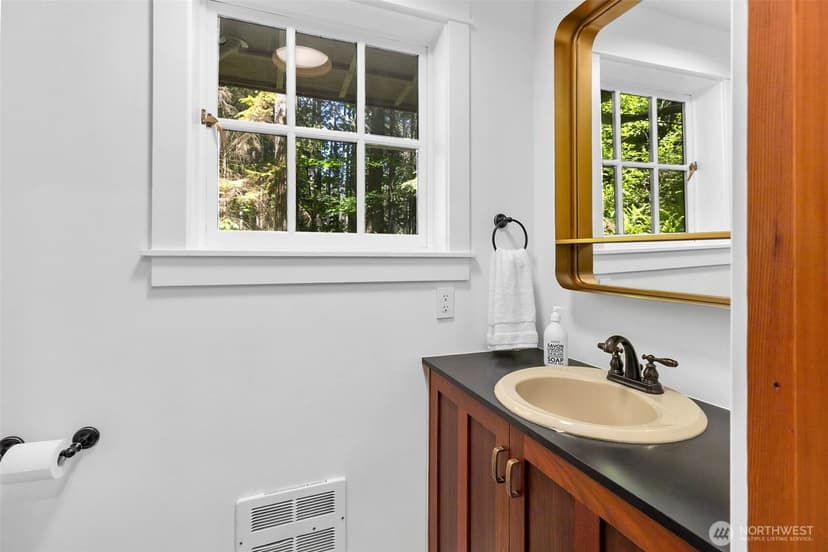 Property photo for 7026 Island Center Road NE, Bainbridge Island photo 35