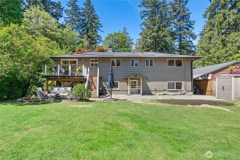 Property photo for 17202 3rd Avenue NW, Shoreline photo 30