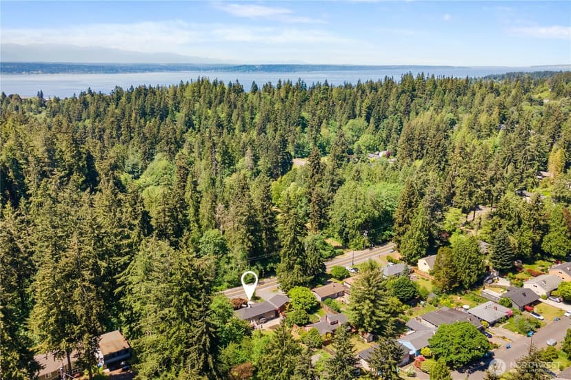 Property photo for 17202 3rd Avenue NW, Shoreline photo 35