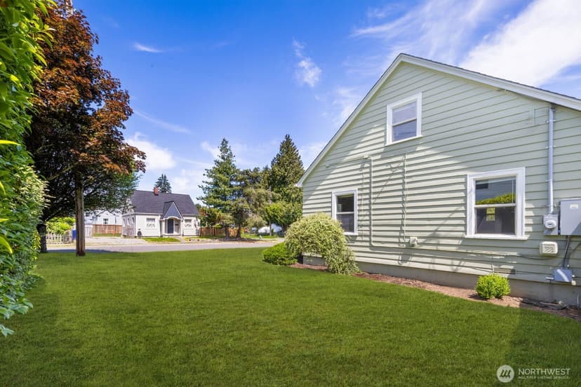 Property photo for 102 S 68th Street, Tacoma photo 30