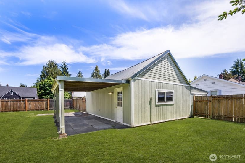 Property photo for 102 S 68th Street, Tacoma photo 29