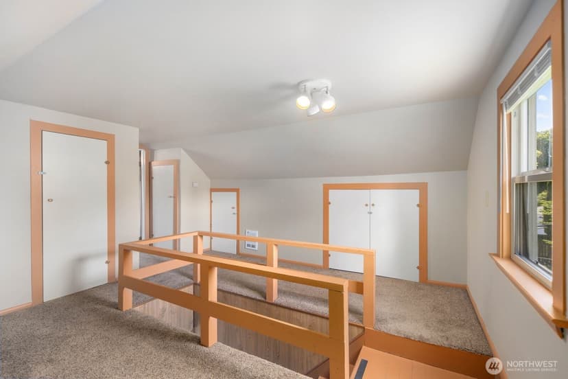 Property photo for 102 S 68th Street, Tacoma photo 20