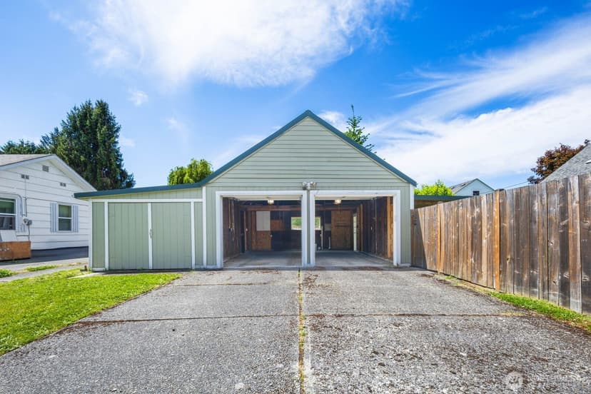 Property photo for 102 S 68th Street, Tacoma photo 33