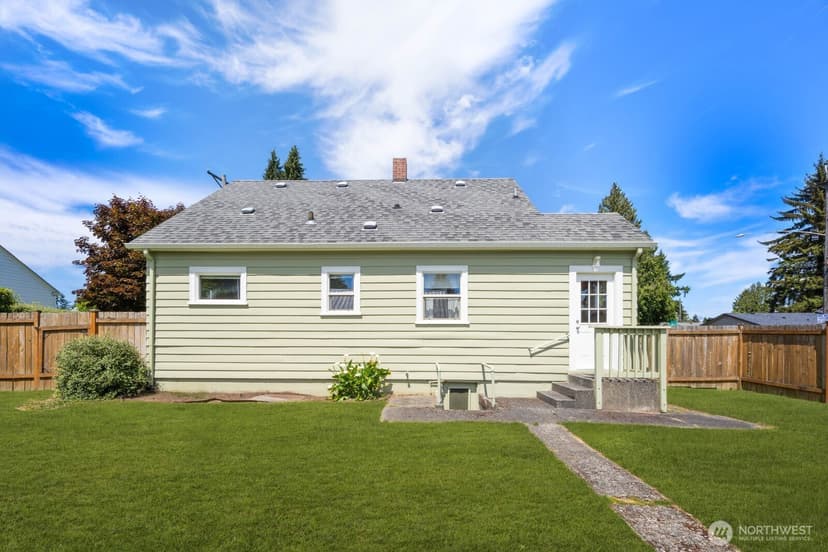 Property photo for 102 S 68th Street, Tacoma photo 28