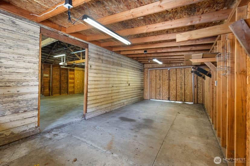 Property photo for 102 S 68th Street, Tacoma photo 37