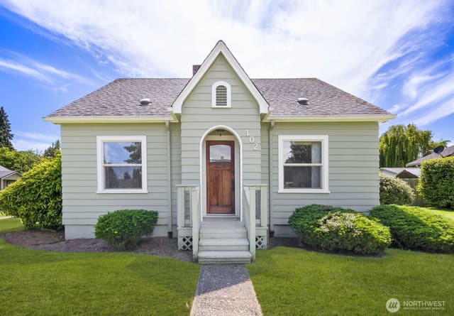 Property photo for 102 S 68th Street, Tacoma