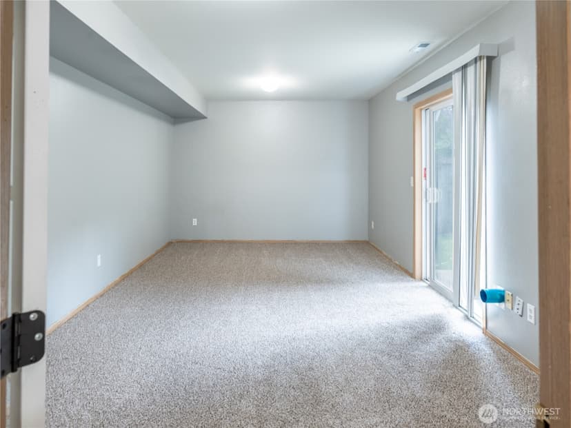 Property photo for 1230 30th Avenue Ct SW, Puyallup photo 22