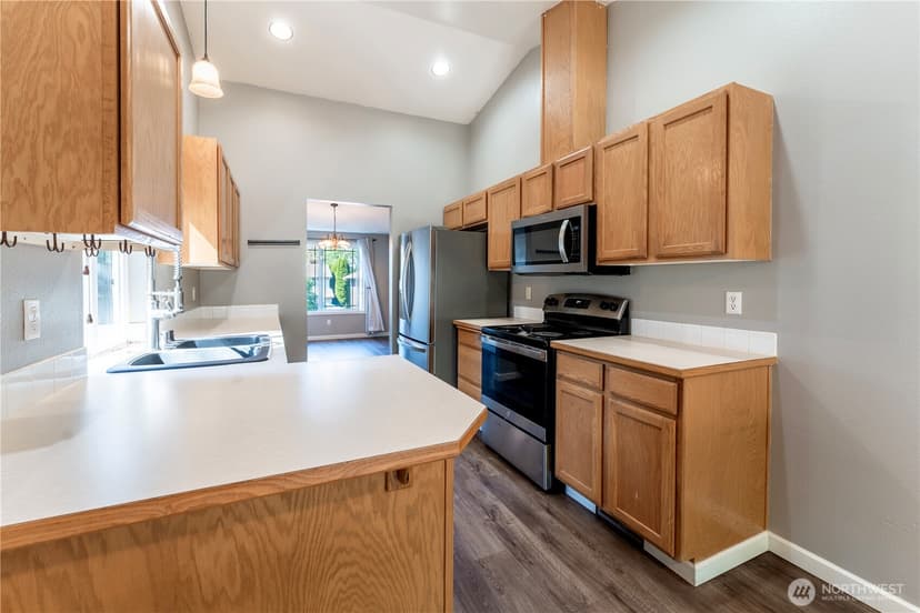 Property photo for 1230 30th Avenue Ct SW, Puyallup photo 7