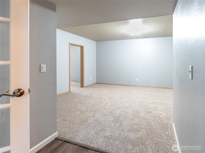 Property photo for 1230 30th Avenue Ct SW, Puyallup photo 20