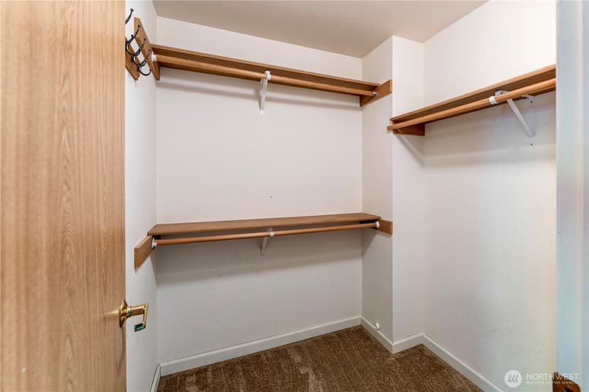Property photo for 1230 30th Avenue Ct SW, Puyallup photo 15