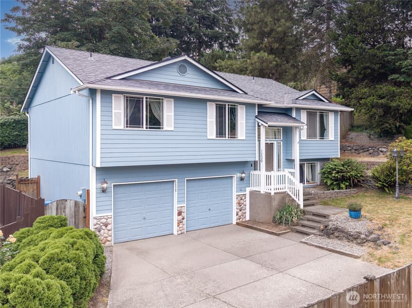 Property photo for 1230 30th Avenue Ct SW, Puyallup photo 2