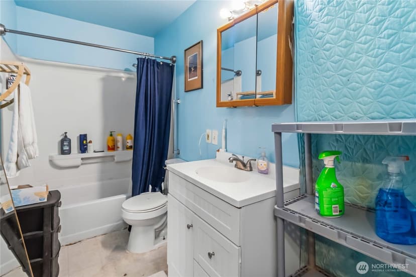 Property photo for 16204 SE 116th Street, Renton photo 12