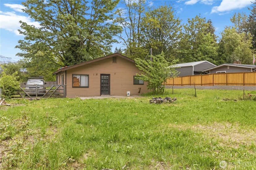 Property photo for 11435 163rd Avenue SE, Renton photo 20