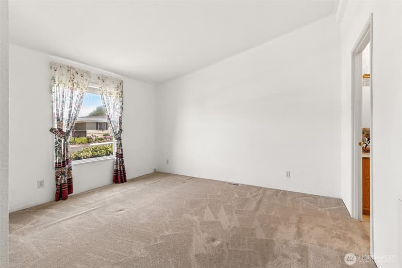 Property photo for 10702 63rd Street E #36B, Puyallup photo 10