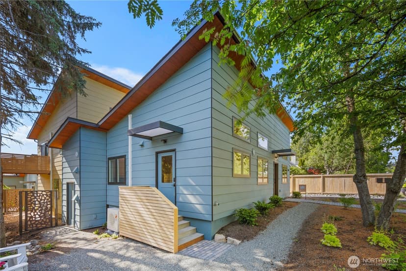 Property photo for 8627 30th Avenue SW, Seattle photo 26