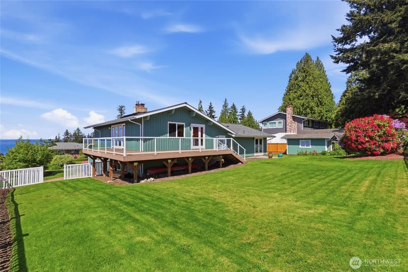Property photo for 3016 51st Place SW, Everett photo 28