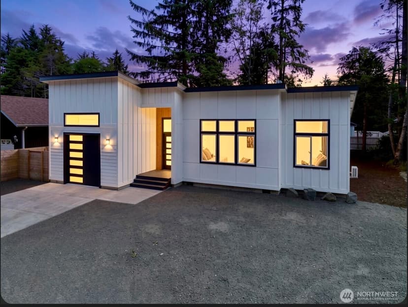 Property photo for 382 Lake View Loop NE, Ocean Shores