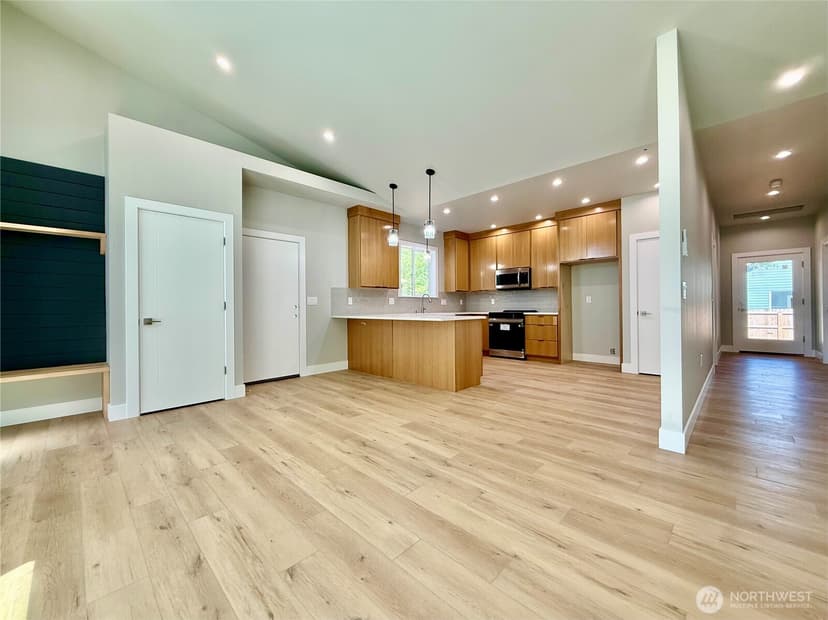 Property photo for 382 Lake View Loop NE, Ocean Shores photo 17