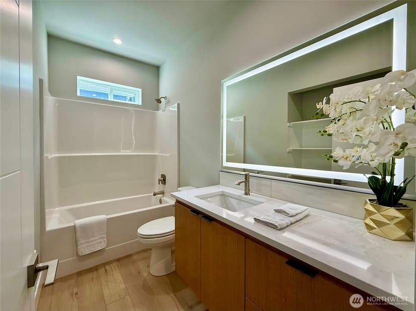 Property photo for 382 Lake View Loop NE, Ocean Shores photo 34