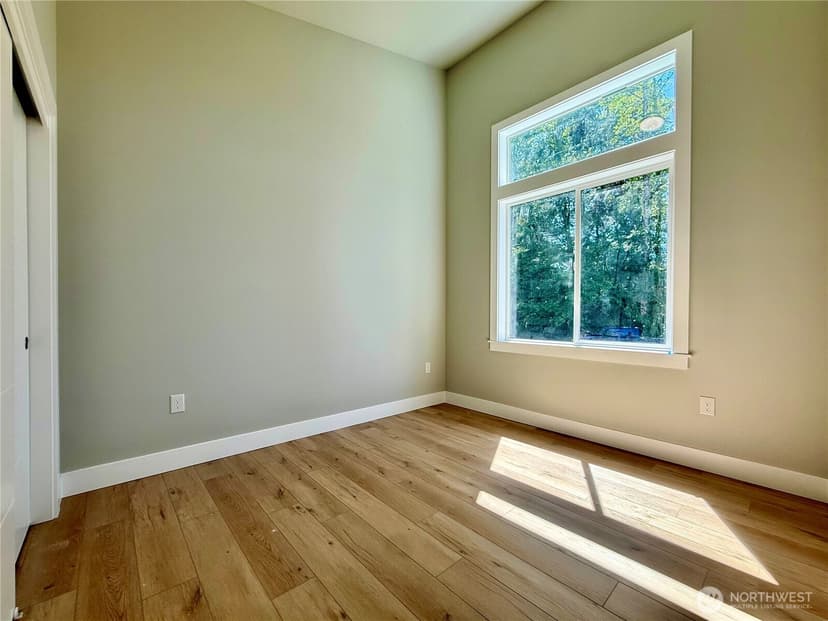 Property photo for 382 Lake View Loop NE, Ocean Shores photo 31