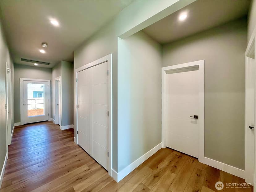 Property photo for 382 Lake View Loop NE, Ocean Shores photo 30