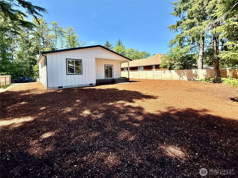 Property photo for 382 Lake View Loop NE, Ocean Shores photo 8