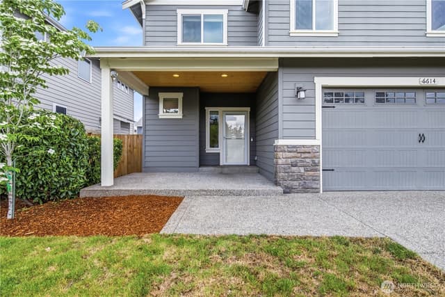 Property photo for 6614 S Mullen Street, Tacoma photo 2