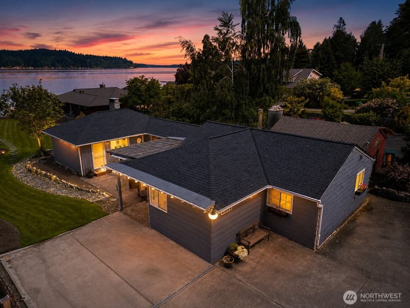Property photo for 3262 Beach Drive E, Port Orchard