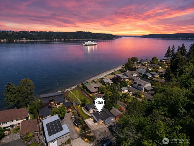 Property photo for 3262 Beach Drive E, Port Orchard photo 4