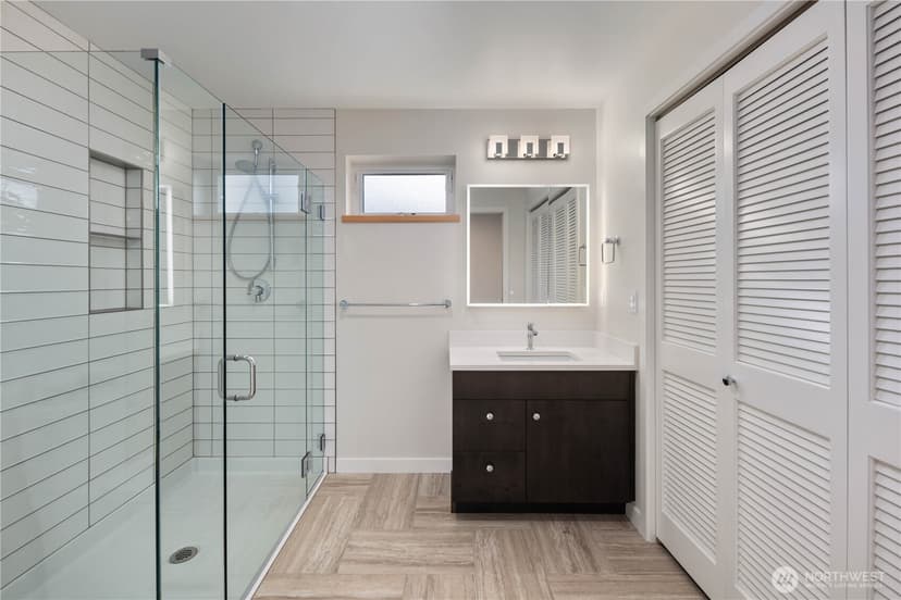 Property photo for 8623 30th Avenue SW, Seattle photo 6