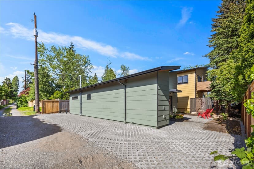 Property photo for 8623 30th Avenue SW, Seattle photo 12