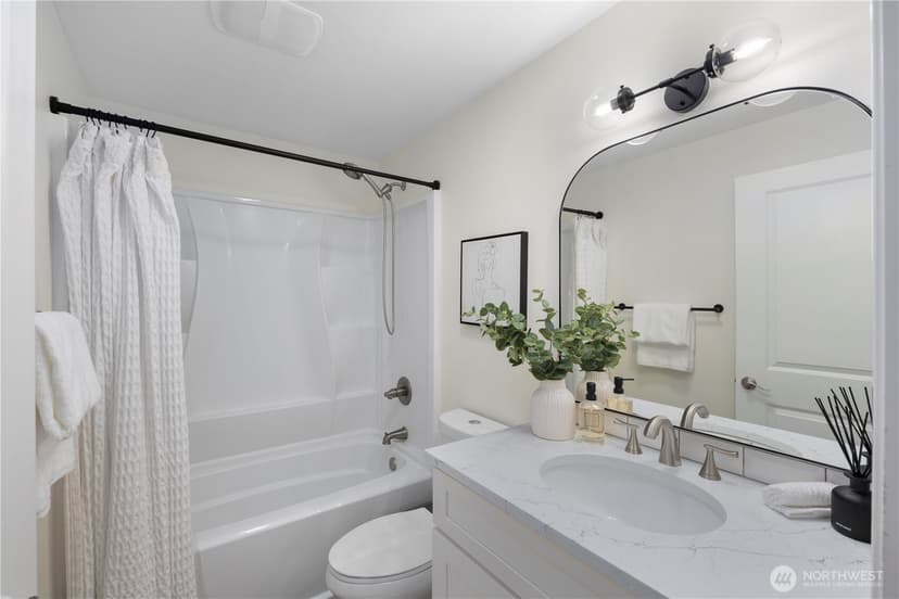 Property photo for 2147 NE 12th Street, Renton photo 13