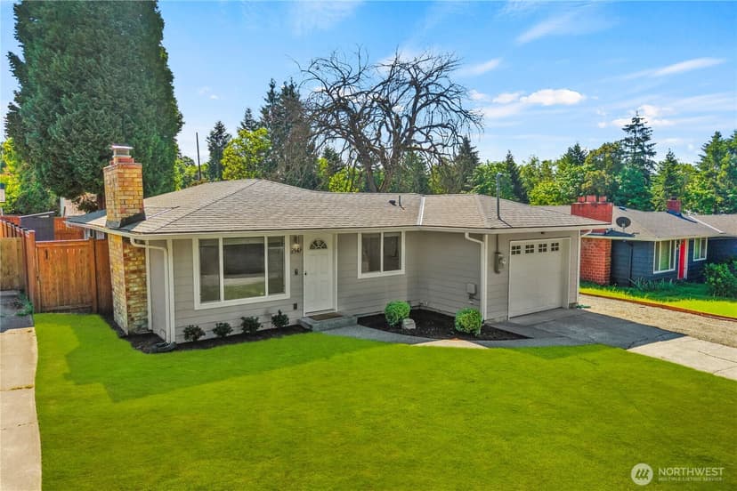 Property photo for 2147 NE 12th Street, Renton photo 30