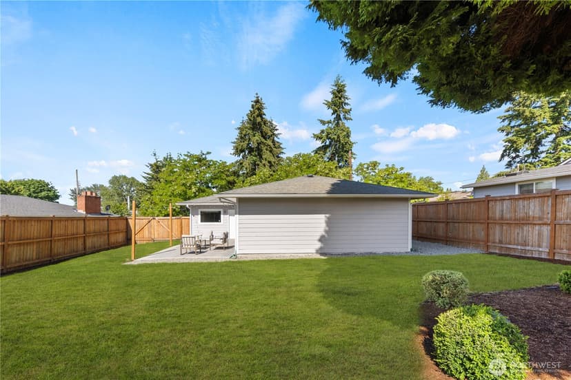 Property photo for 2147 NE 12th Street, Renton photo 26