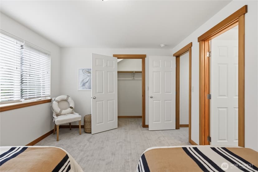 Property photo for 1368 Stonecress Lane NE, Bainbridge Island photo 24